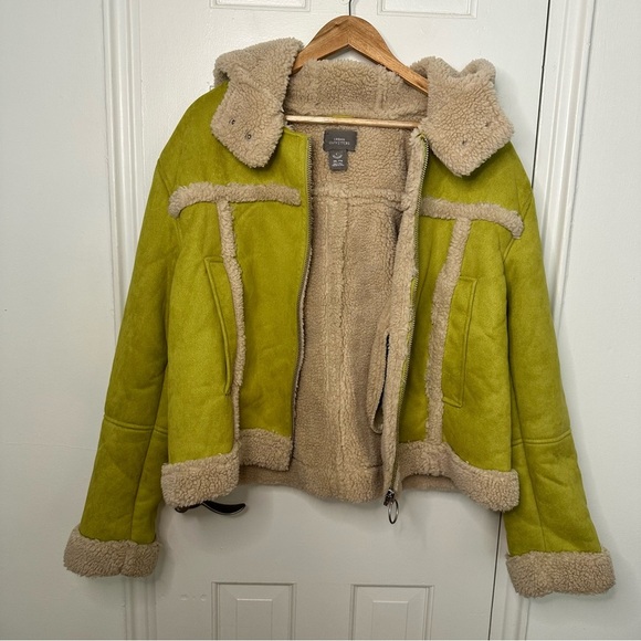 Urban Outfitters Green Amelie Faux Shearling Cropped Hooded Jacket Sherpa XXL - Picture 6 of 10